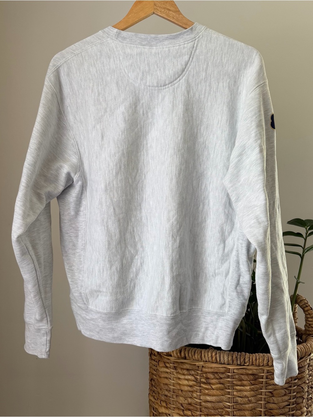 Mens Vintage NOTRE DAME Hammes Bookstore Gray Sweatshirt Crewneck Vtg Size Small - Picture 4 of 4
